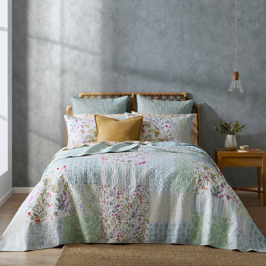 Polly Bedspread